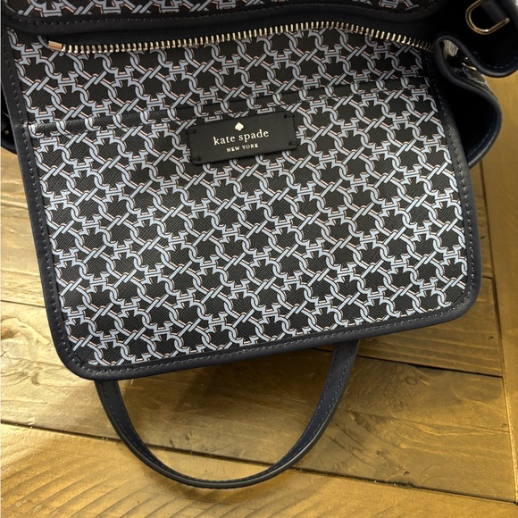 Kate Spade Black and White Tote Bag - Picture 7 of 10